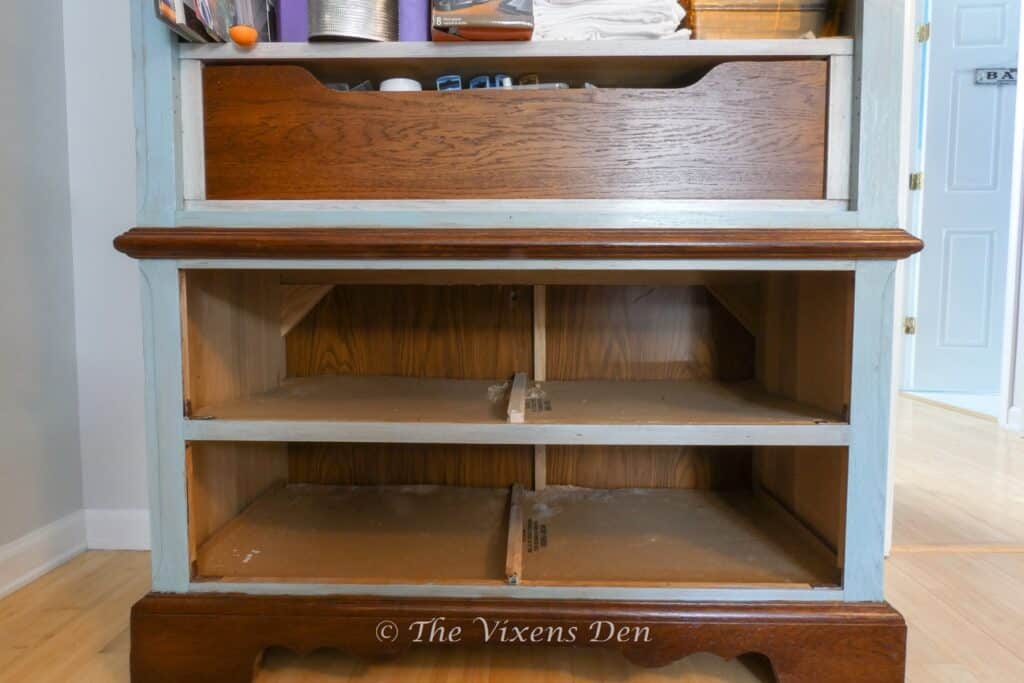 https://thevixensden.com/wp-content/uploads/2021/09/Craft-Cabinet-130-min-1024x683.jpg