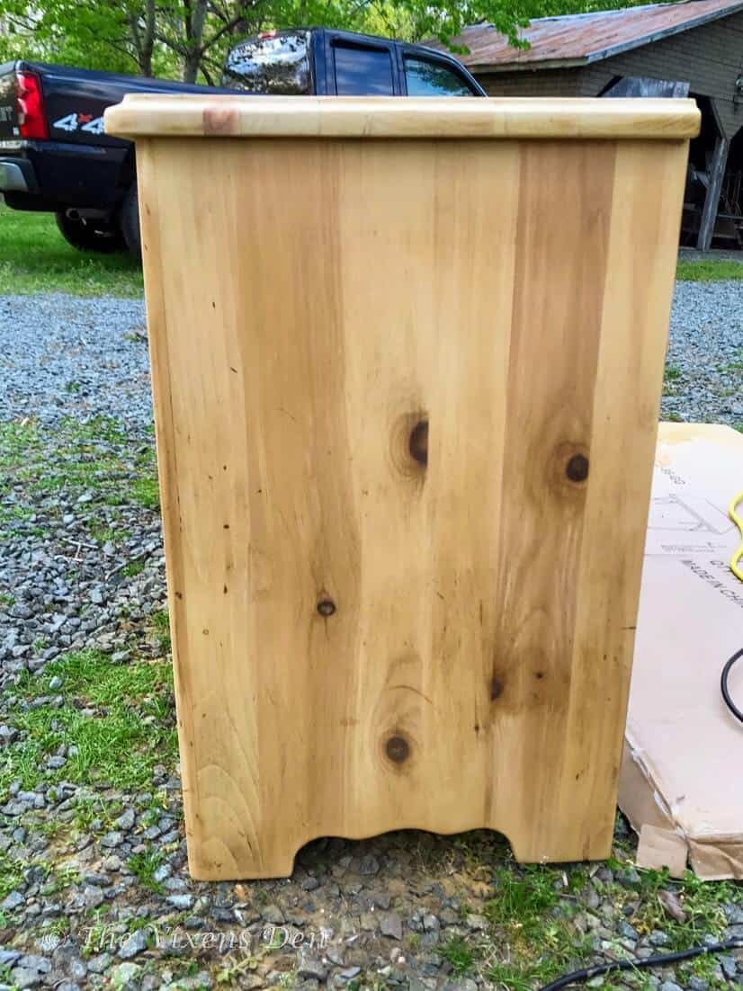 How to Remove Furniture Finish The Vixen's Den Studio