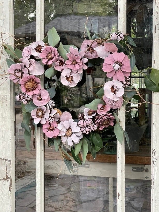 Sola Wood Flower Heart Wreath - WM Design House-min