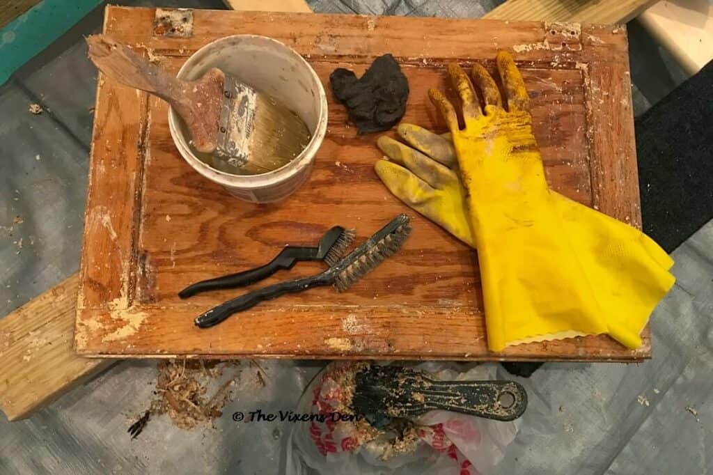 Gloves, Steel Wool, Wire Brushes and Paintbrushes for Removing Furniture Finish - The Vixens Den-min